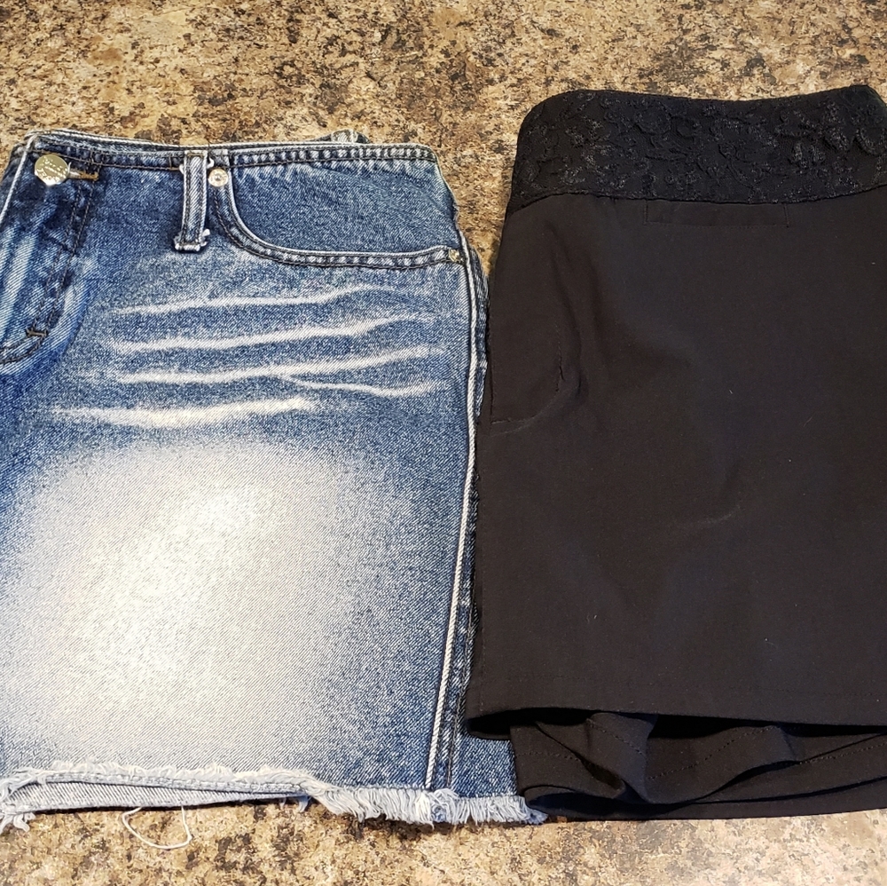 Bundle Juniors skirts size 13